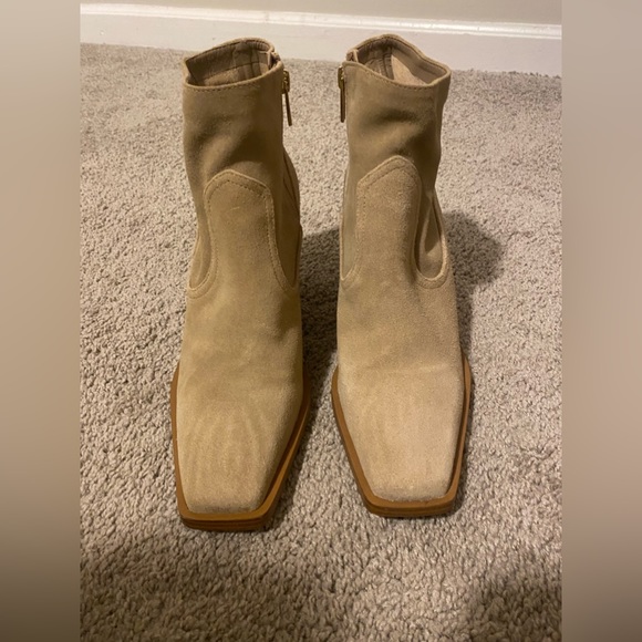 Vince Camuto Amtinda Square Toe Block Heel Leather Bootie Size 9 - Picture 3 of 4